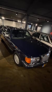 مرسيدس 560 • على اصوله