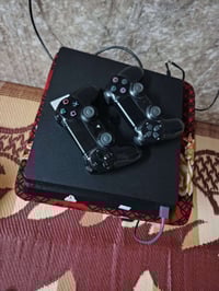 سوني سليم • مهكر • مع العاب