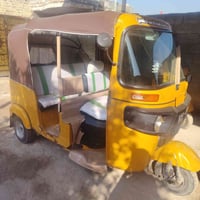 تكتك لبيع موديل ٢٠  كله جديده وراق وكيلها الحيدري السعر ٦ وبيه مجال وا...