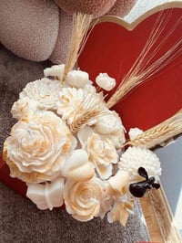 بوكسات هدايا • شموع معطرة • انستقرام