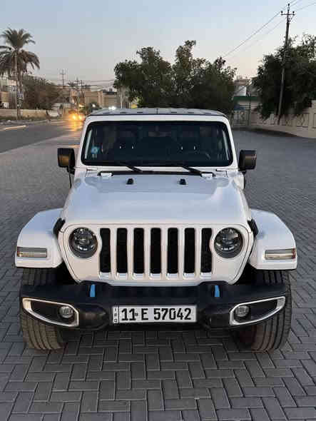 السلام عليكم
للبيع او المراوس

جيب رانكلر صحارى ٢٠٢٣ بلگ ان هايبرد

مواصفات الصحارى تجي كشنات جلد اسود و لايت لد امامي خلفي وشاشة جبيرة  ويل ١٧ روبيكون اصلي 

محرك ٤ سلندر بثلاث انظمة بانزين وهايبرد و كهرباء فقط

شحن منزلي الشحنة تكفي تقريبا ٤٥ كيلو

ماشية ٢٨ الف 

نظيفة جداً بدون اي نقوصات 

السقف فايبر ٣ قطع قابل للأزالة

الضرر: الجاملغ الخلفي ضرر بسيط والبنيد ايضا ضرر بسيط بس من فوك البجم كبس

ضرر السقف القديم ومبدل بسقف فايبر اسود تفصيخ

ايرباك الستيرن طاك ومبدل تفصيخ بلادي

رقم بغداد هزة ورقم جديد بأسمي 

السعر ٢٨٠ مجال بسيط
مكاني  بغداد العامرية 

للأستفسار 

*********** واتساب
