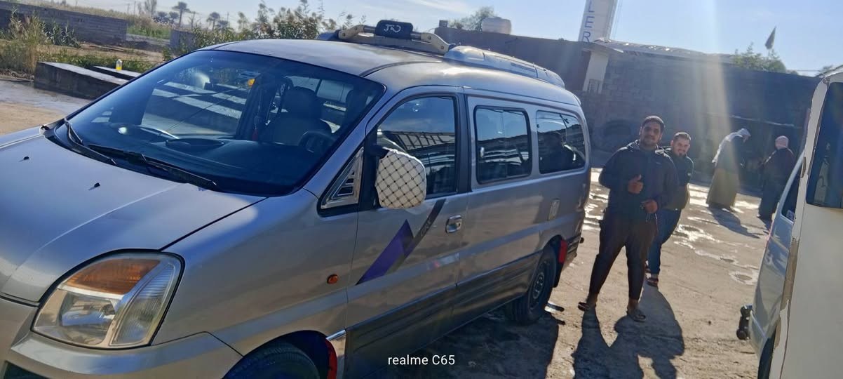 ستاركس موديل 2007 رقم نكليزي  رقمها ديالى سنويه تصقط 28  مكفوله سياره  لتصال ع رقم  ***********
