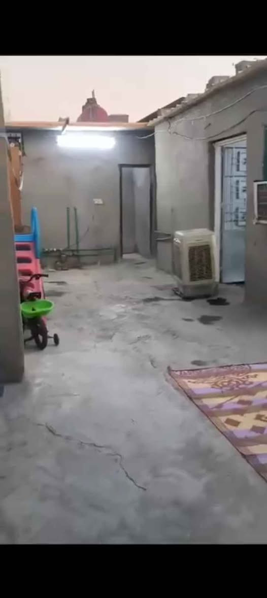 السلام عليكم
بيت تجاوز للبيع  المساحة ١٠٠م مي مجاري كهرباء كامل والتبليط بلباب ابنص الطابو صاير 
مكانة الزعفرانية حي الرشيد قرب علوة الرشيد السعر ٢٣ مستعجل علبيع بسبب ضروف 
الاتصال على الرقم *********** بغداد, العراق
