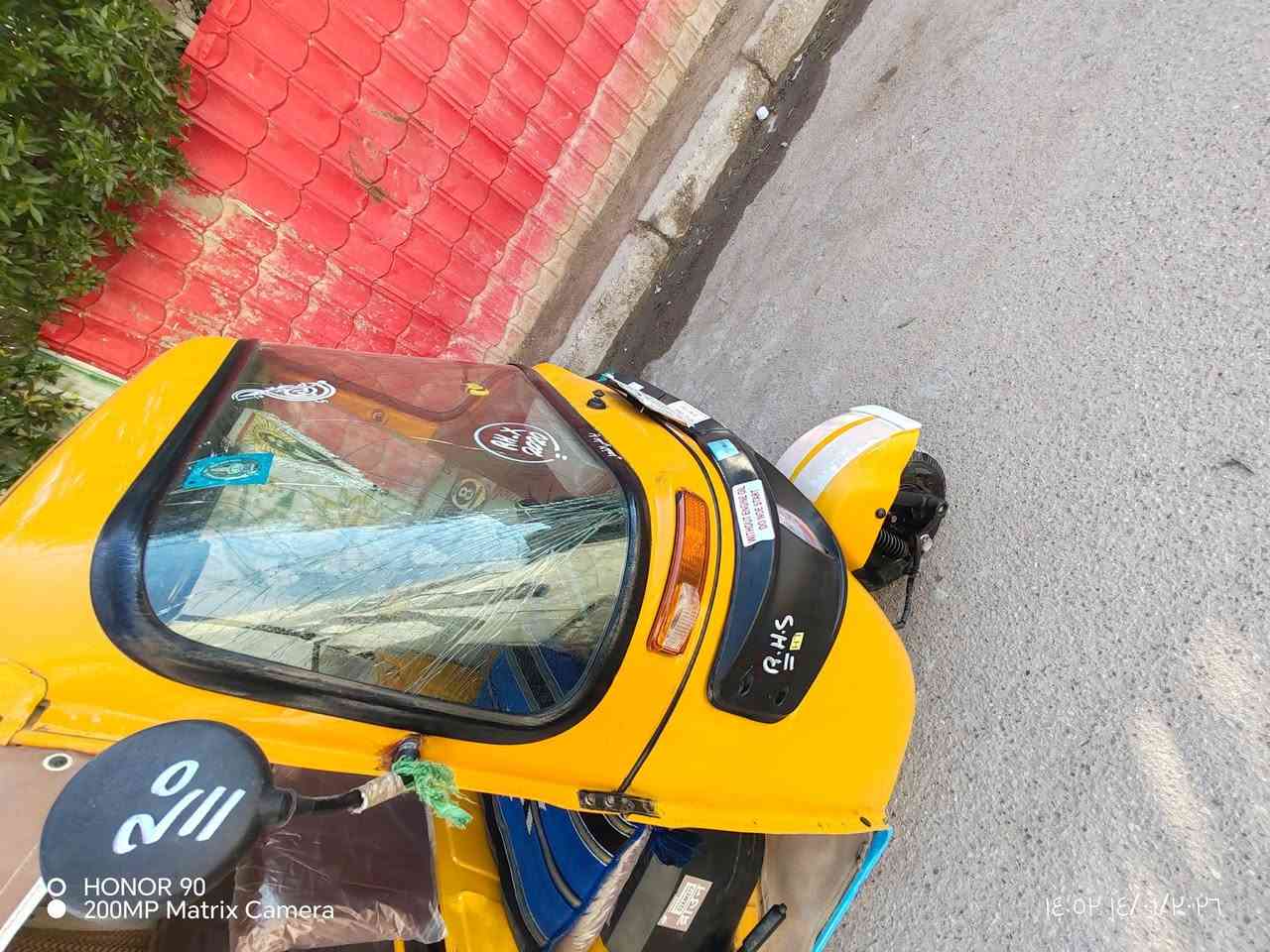 سلام عليكم تكتك للبيع موديل 21 رقم بغداد مكفولة كشر ومكينة
التكتك كاملة مكملة 
السعر 6900 وبيهة حك الجية 
عنواني الحلة باب الحسين
*********** هاذة رقمي بي واتساب
