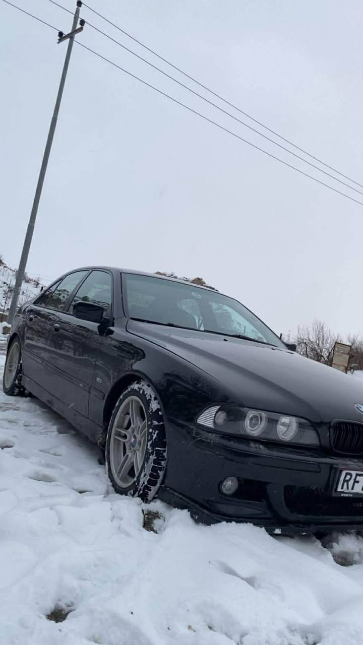BMW1997 /
مەکینە 28 فول فول مواسەفات
 تەنها سلایت نیە
بۆیاغ عام بۆجوانی بێ دعم لێدران
كوشن جلد و هیتەر کارەبا 
تەبرید لەسەر سویج چوار تایەو ویلی لۆک 
مانەفێست ئەسڵلی ایبراهیم خلیل
سعر 55 کەمێک مەجال 
گۆڕینەوەش ئەکەم لەسەر دڵگرتن
شوێن هەولێر
*********** أربيل, العراق
