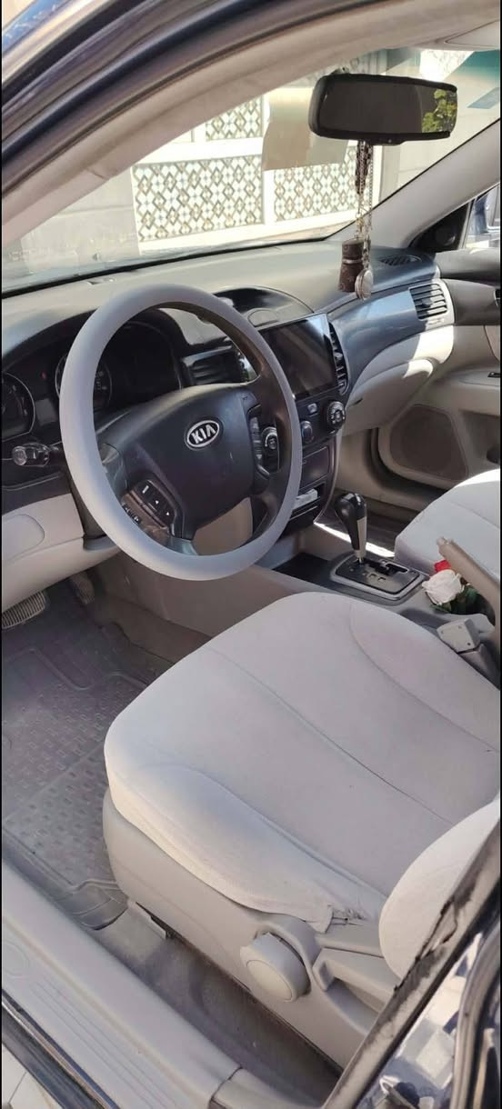 سلام عليكم اوبتما ٧ أمريكي ٢٤٠٠ كير ٥نمر سياره جاهزه بسمي رقم نكليزي بغداد تخم تاير حداديه تبريد كير محرك كله جاهز السياره بيها صبغ حزام أثر جراد اي حادث مابيها مكان السياره بابل بالحله السعر ٩٠ وبيها مجال اي ستفسار اتصل ***********
