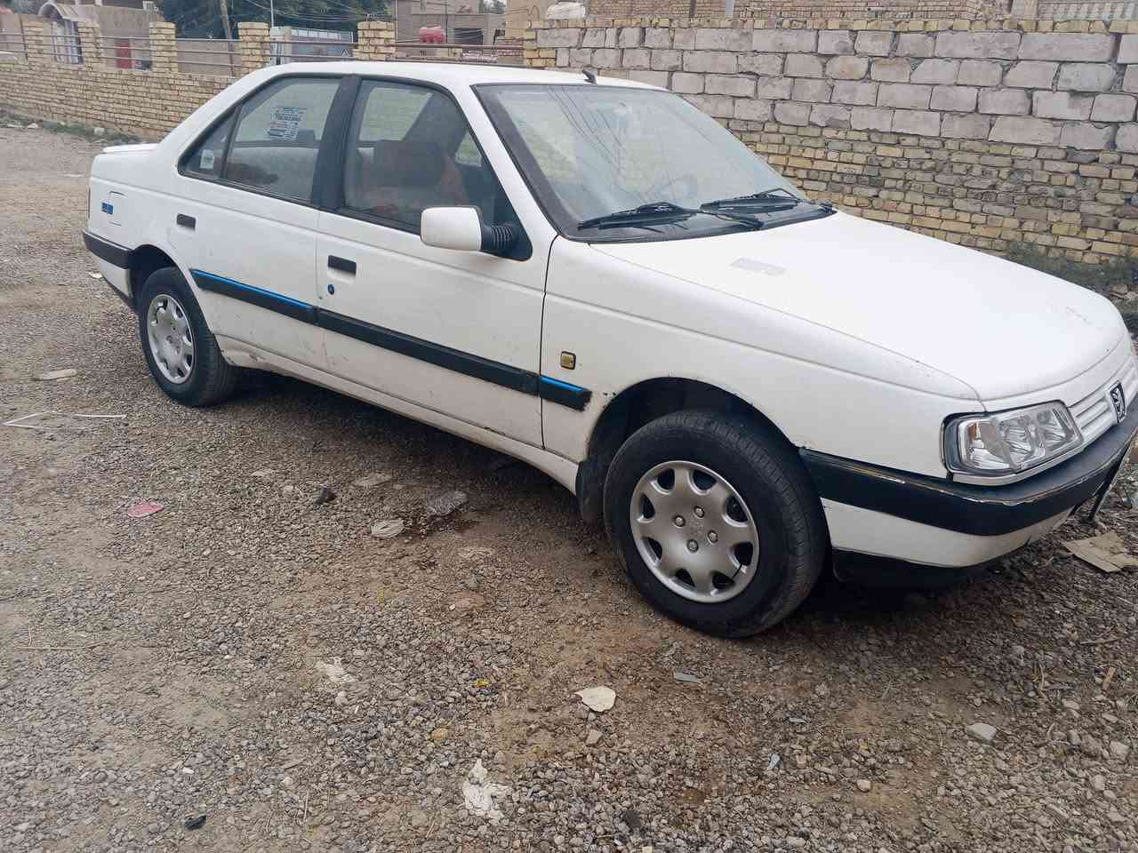 بيجو 405 رقم بغداد سنويه لل 29تبريد تدفئه جاهزه السعر 35  ***********
