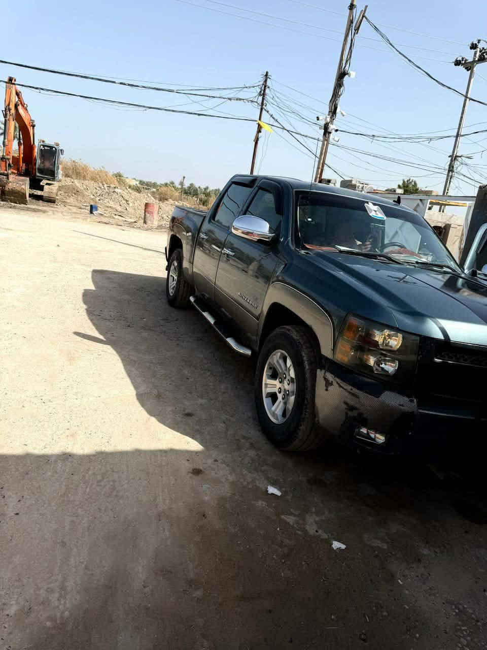 سلام عليكم 
ماشاء الله 

سلفرادو 2011 LT فول مواصفات مكفول كفاله عامه ماعده خياسات قليله فقط باب بدي مبدل بس مكينه 5300 وكير 700 رقمه ذي قار 

3شاشات 

سعره 135 وبيه مجال قليل 

*********** 

 مكلف بل نشر 

اتصل 
للبيع فقط بدون مراوس 
نقد
