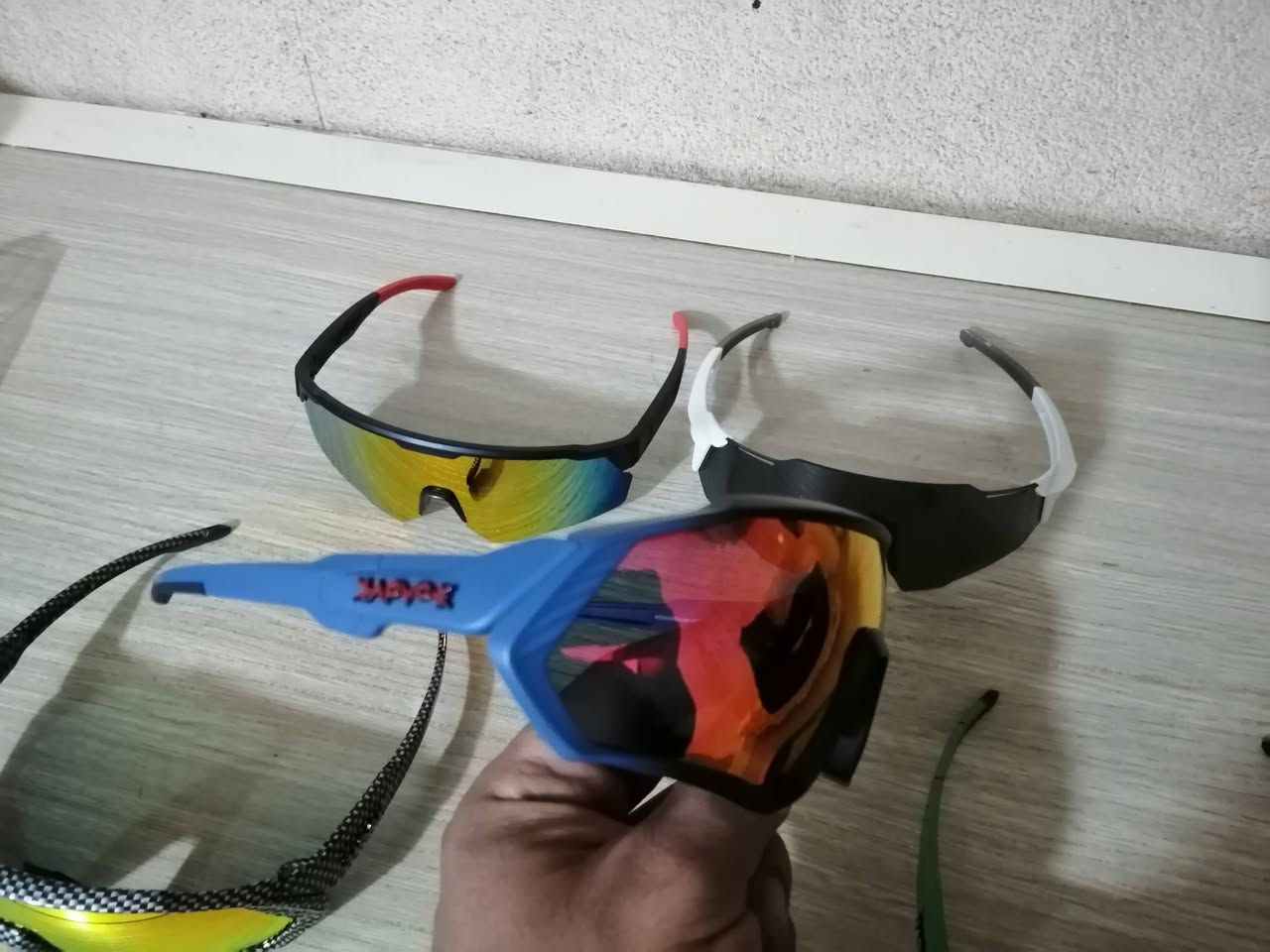 نضارت امزون اصلية
5قطع القطعةب 5 
توصيل موجود


**إذا كنت صاحب هذا الإعلان وتريد حذفه لأي سبب، رجاءا أرسل رسالة إلى الدعم الفني**