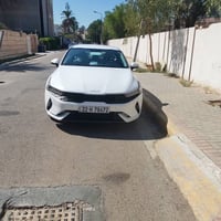 كيا K5 • ٢٠٢٣ • مكينة ٢٠٠٠