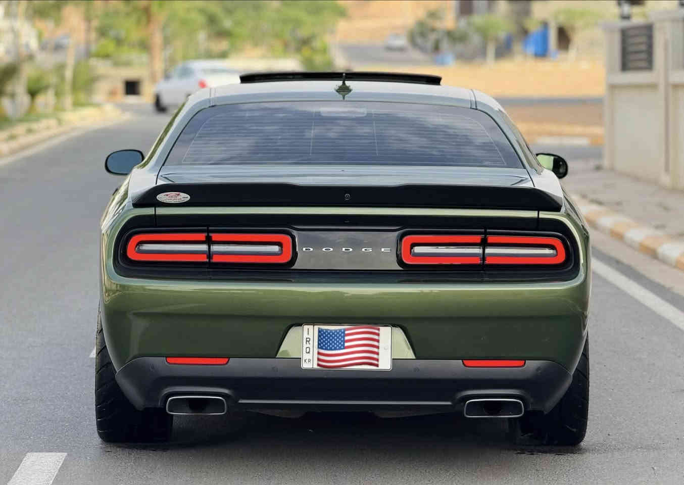 سلام عليكم      
CHALLENGER 
     SHAKER 
المحرك : 5.7L 8
الون: GREEN
موديل: 2022
ماشيه: 24 MI
الموصفات 
    ‏SUPER
TRAC KPAK
رادر جانبي
شاشه جبير 
دركه تدفئه
سقف اسلايت
دركه كهربائي
عينة sport ابيض
مثبت سرعه
تحديد مسار
نضام اسبورت
بصمه ابواب
كشنات كنتاره                             
كشنات خزن
كشنات كهربائي
كشنات تدفئه تبريد 
تدفئه ب مري جانبي
حساس خلفي
تشغيل عن بعد
شفتات بالستيرن
كاميرا خلفية دوار
فچوچ بريمبو بلاد مال srt
امامي 6 بستم
الخلفيات 4 بستم
دركة وايد بودي حرف الD
ويل SRT قياس 20
اطارات امامي خلفي285
هدرز srt
شوتة مفتوحة 
ضرره جاملغ بنيد 
ضرره بدون دواخل
صورضرر ب منشور 
جميع ايرباكات سليمه      
سعره 283 بيه مجال
📍مكانه ديالى خانقين 
رقم سليمانيه شرط تحويل 
للاستفسار***********
