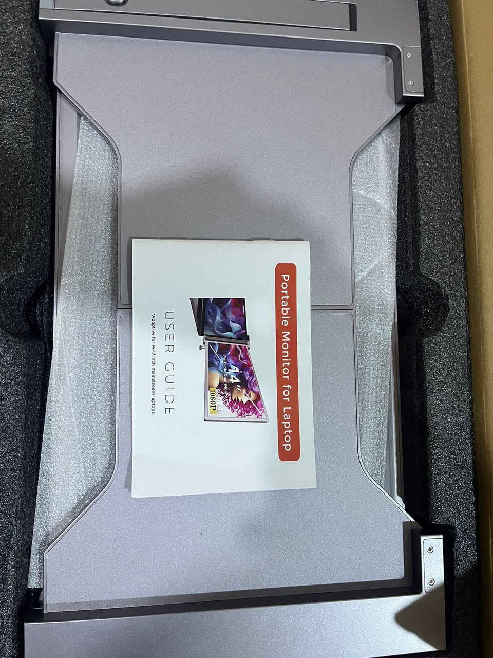 السلام عليكم عندي هذا المونتر (شاشة) المتنقل للبيع  يرهم لابتوب وبي ستاند يرهم لاي جهاز الكتروني
جبته وما استفاديت منه لان اشتريت مونتر ثابت والله شاهد هاي اول تشغيلة اله
اشتريته ب 100$
ابيعة ب١٠٠ الف
ورجاءا بلا كسر بالسعر
كل مواصفاتة موجودة 

البنل ips  full HD 14 inch
التحويلة مالته طلبتها من امزون وهم انطيها وياه هديه
مكاني بالبصرة
***********
