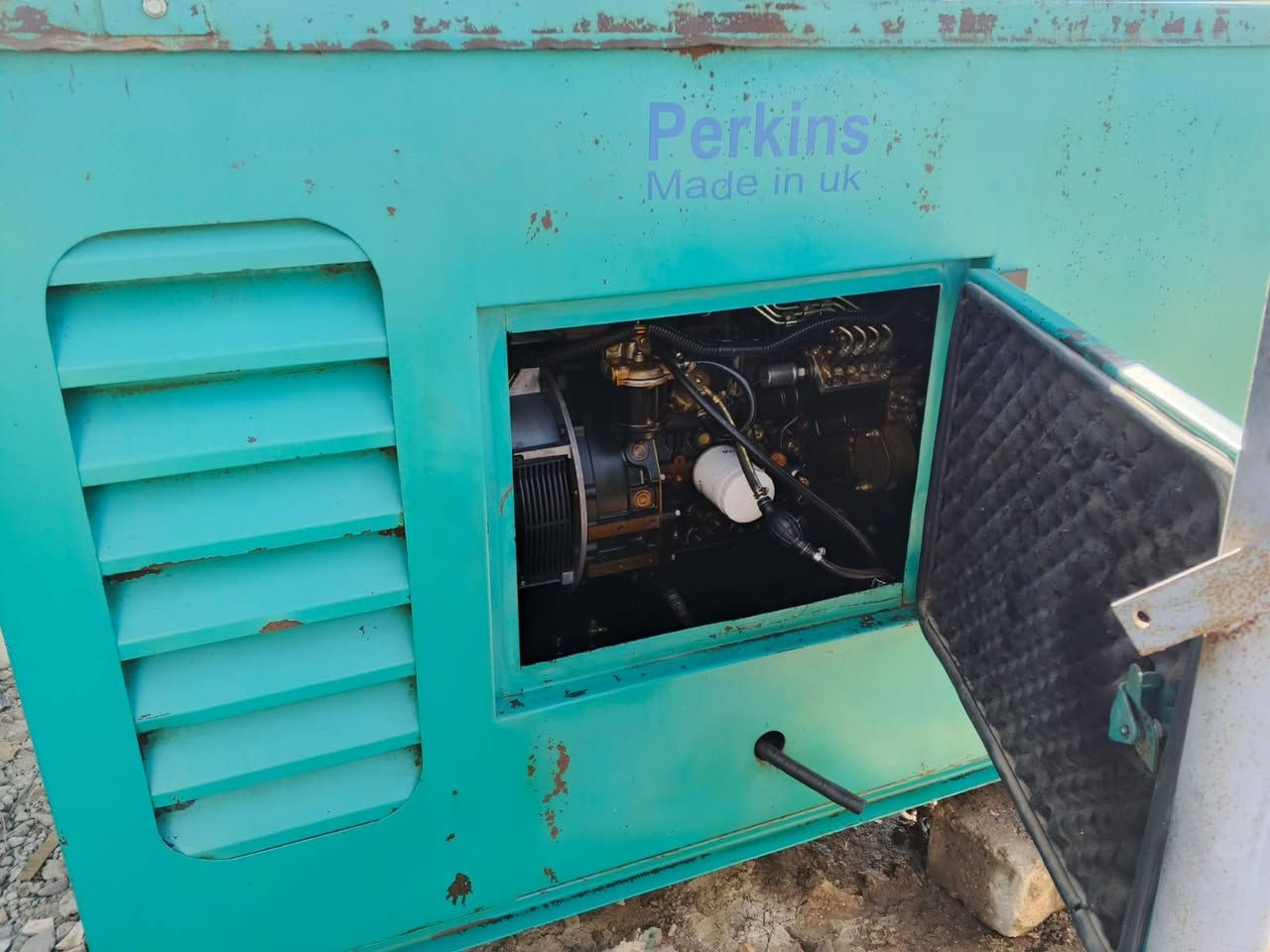 سلام عليكم  للبيع مولد بيركز انكليزي كاتم جديد كلش لا تنقيص ولا تبخير شاشة حماية حساسات عنوان بغداد ابو غريب السعر 37 وبيهة مجال  الستفسار اكثر اتصل علة هاذ الرقم او مراسلة واتساب ***********
