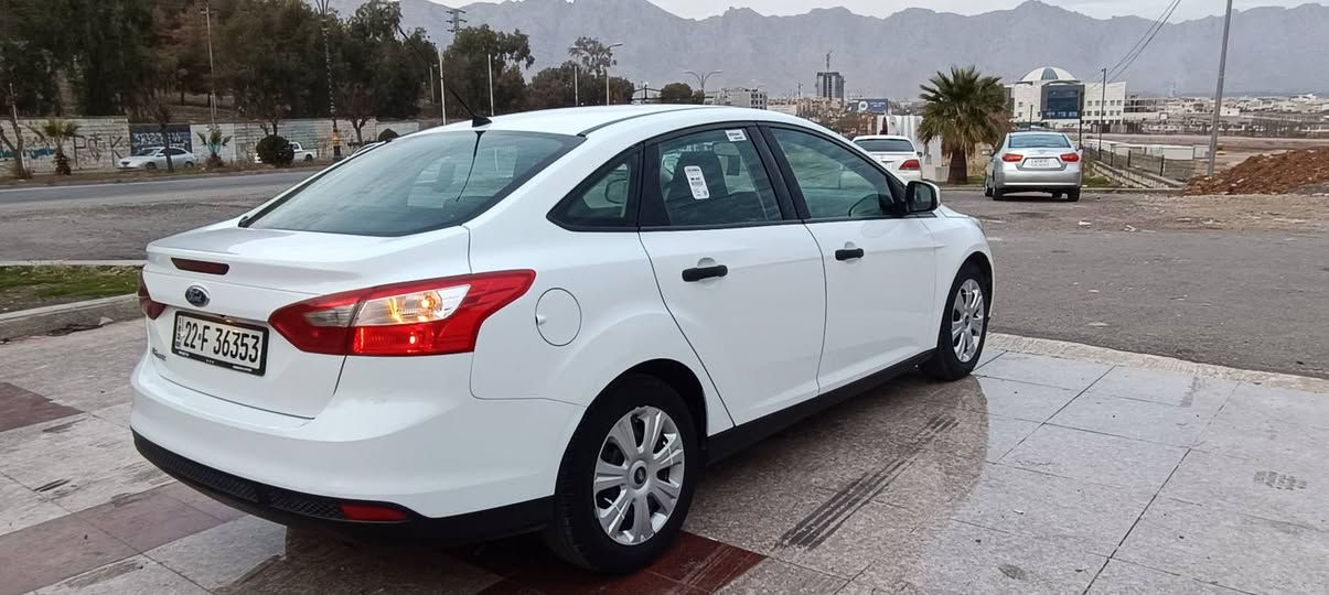 فۆرد فۆکس مودیل 2012 سەنەوی تازەیە بێ بۆیاخ گیرو مەکینەی بەشەرت هەموو شتێکی لەسەر دەقی شەریکەیە دوو جام کارەبایی قفڵ مەرکەزی ئاوێنە کەرەبایی سویچ کۆنترۆڵ مەکینە شانزە مرغوب تەحویل و غرامە بە شەرت سعر 85$معامەلە (***********)(*********** رانية, السليمانية
