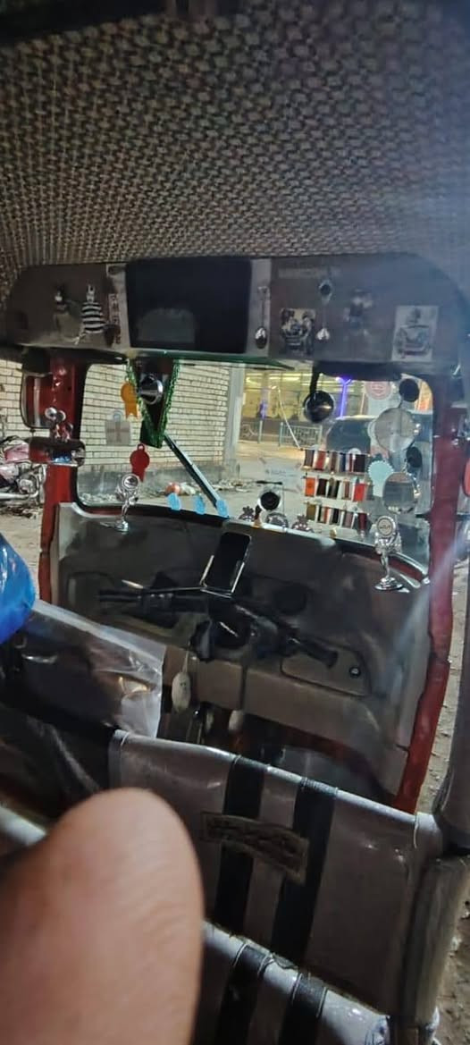 السلام عليكم تكتك للبيع مال مزايدة مقفولة عشارية العنوان بابل المسيب السعر خاص كفالة ***********
