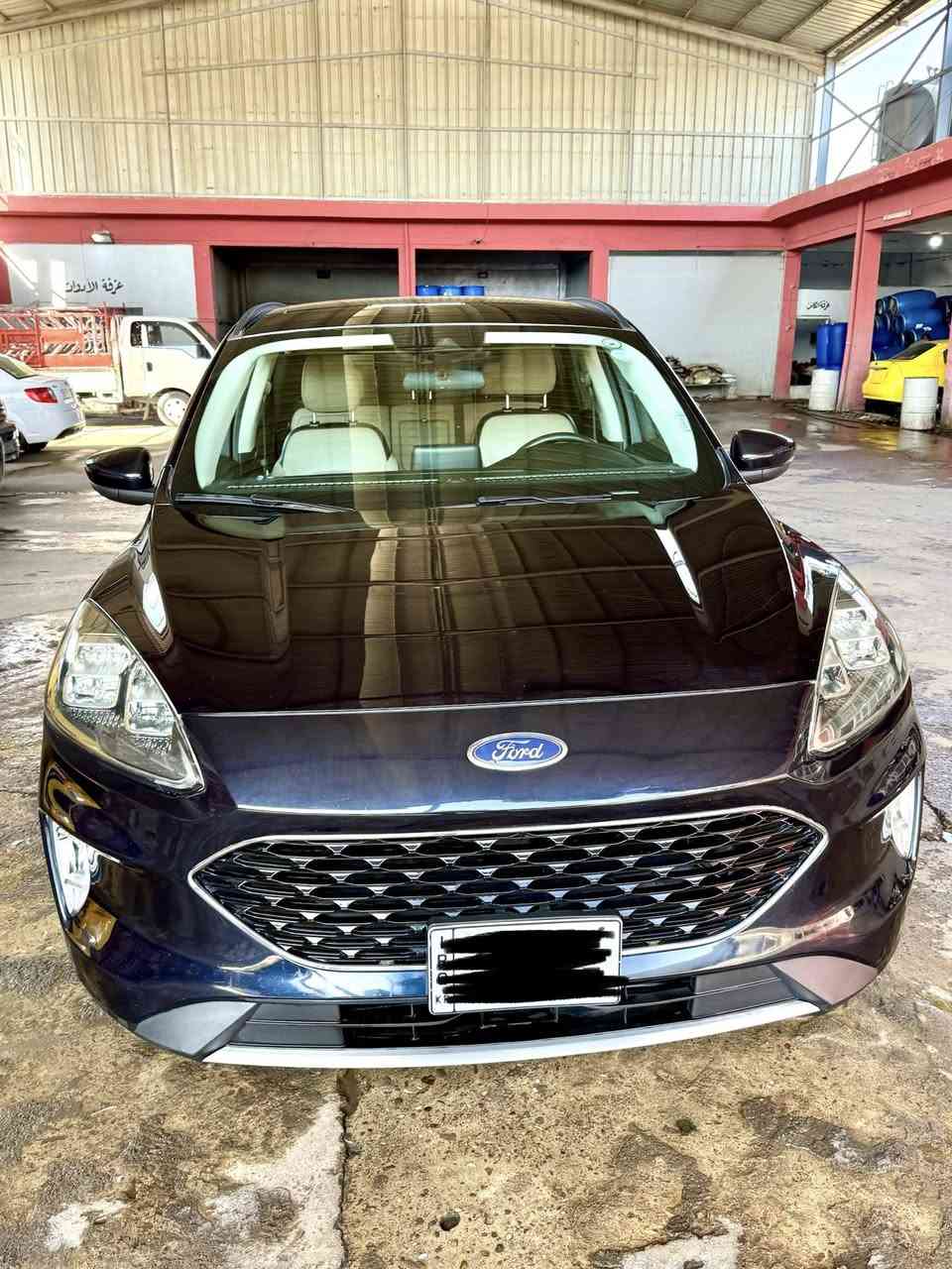 فورد سكيب  2021 SEL فول مواصفات مال تيتانيوم  سيارة نظيفة
مكاني موصل

محرك 1500 
لون حبري مميز
ماشي 50 
مرقم اربيل
                    بدون ايرباك 
                     بدون دواخل
                     محرك وكير مكفول

مواصفات ال SEL معروفة هوايه 

صور سونار موجود
 
تبديل جاملغ السايق نفس اللون + باب خلف السايق بخ +هلال الجاملغ الخلفي صبغ
وبيها اماكن بارد

لايتات امامية اربع عدسات مال تيتانيوم  اعلى شي

🔘رقم شاصي 
1FMCU9H62MUA61410
———-—————————
كوبون بانزين موجود

📞للتـواصل /
***********
***********
متوفر واتساب 
او  على الخاص

فورد #فورد_اسكيب #سيارات_العراق #بيع_سيارات #SUV #اقتصادي #توربو
