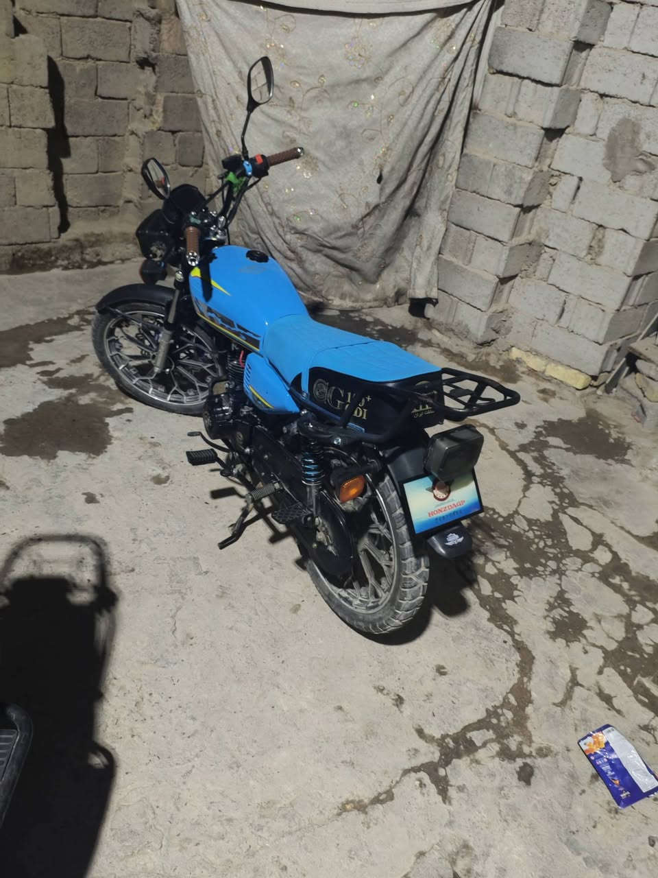 سلام عليكم..
دراجه سيفان مديل 25 اوراق سكنر الدراجه خير من الله ستعمال شخصي مو دلفري 

سعر 650 وبيها مجال بسيط المكان نجف الاشرف للاستفسار ***********
