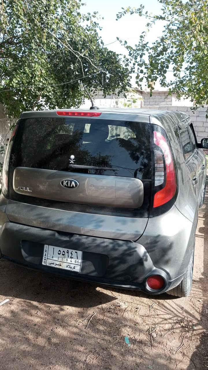 السلام عليكم...صول موديل 16 لون نفطي سياره جاهزه بدون حادث بيه جراد خفيف باسمي محرك 1600 تحكمات ستيرن كامره خلفيه تبريد شغال سياره جاهزه السعر 120وبيه مجال موبايل ***********...بيع او مراوس
