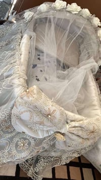 مشلح • وردي • عسلي