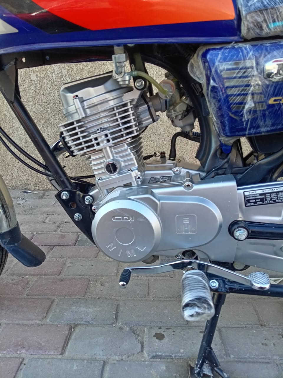 4 كير للبيع مديل 21 تعمير 25 أوراق بسمي شرط مكتب حسين دراجه مكفوله كفاله عامه مال عسكري ومضمومه ماطالعه ابد السعر 900 وبيه مجال بسيط ***********
