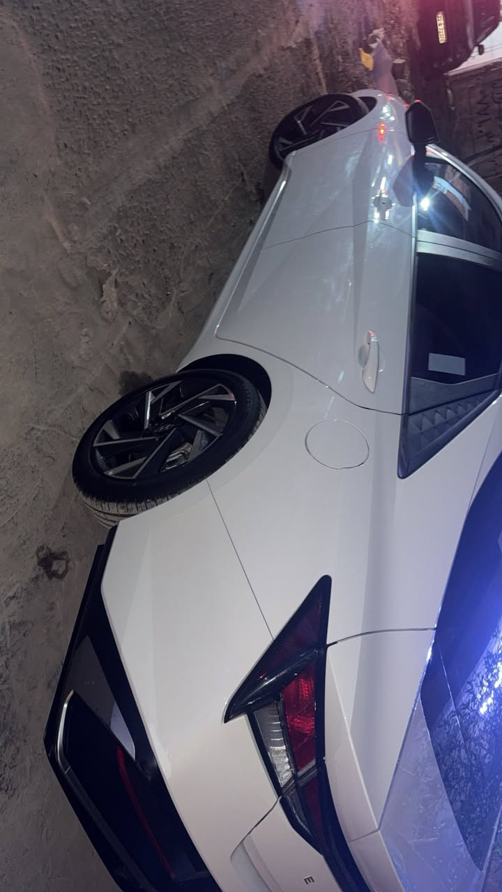 النترا 2024 ماشيه 36
مكفوله من كلشي رقم بغداد

فول مواصفات  

محرك 1500

السعر 145 وبيه مجال 

***********

السيديه
