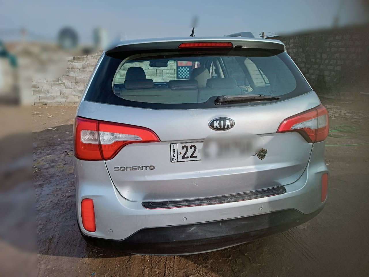 سورنتو  : 2014 وارد خليجي   فول مواصفات ما عده الفتحه الرقم انكليزي اربيل شرط تحويل 

4.  سلندر 

بصمه ابواب 

بصمه تشغيل 

حساسات امامي  خلفي 

مري شفط 

يدات نيكل 

بردات 

تحكمات 

7 راكب 

3قطع تبريد 

كشنات كهربائي 

بيها شبر صبغ بل جاملغ مشر عليه وطارف الجاملغ بارد مشر عليه فقط 

مكان السياره  : الموصل    : للاستفسار 

***********
***********
