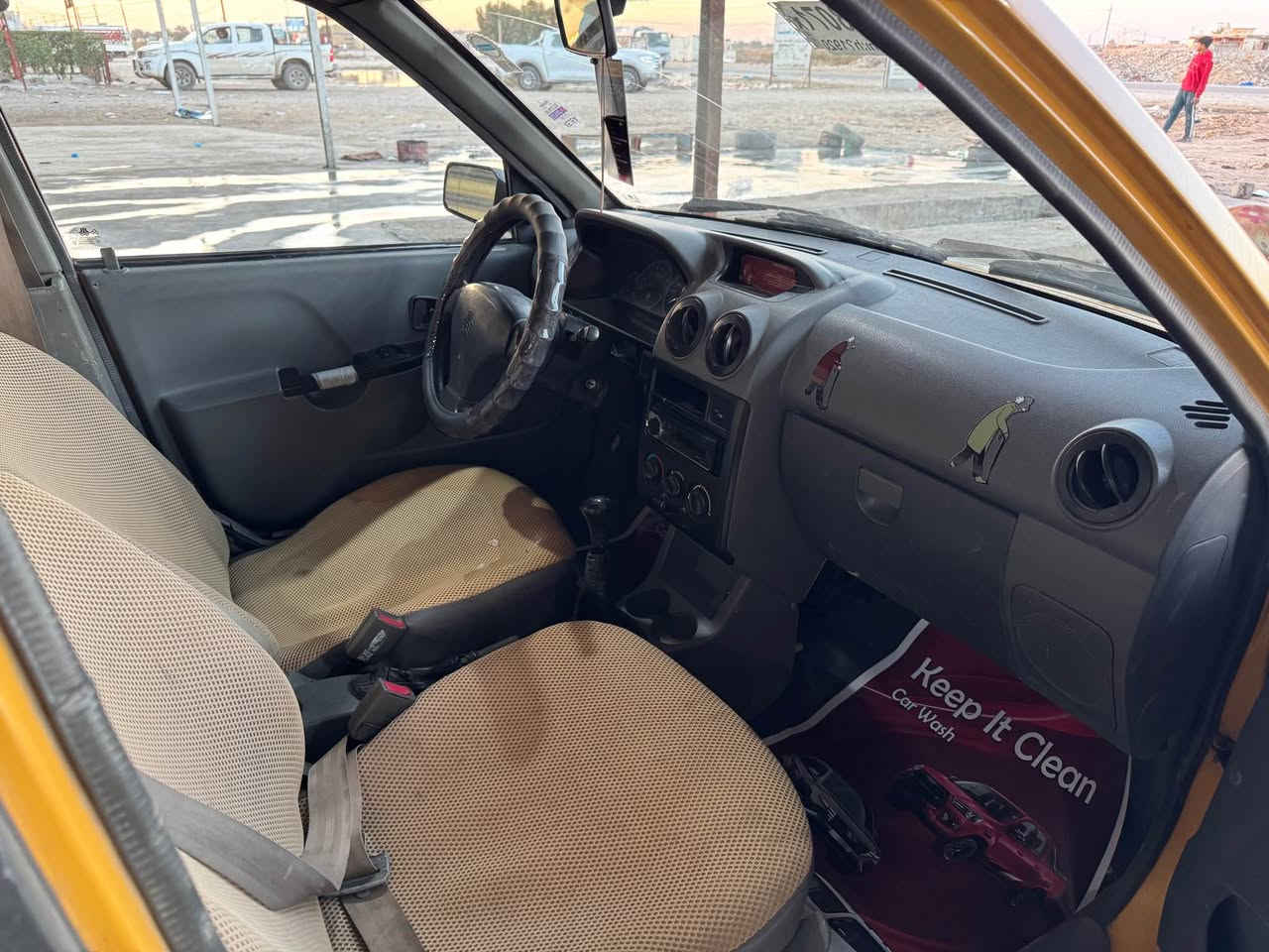 السلام عليكم سايبا ٢٠١٥ جاهزه كير ومحرك كفاله تخم تاير جديد حداديه جديده مدوشمه كشنات وارضيه رقم نكليزي مصفره تحويل مباشر. السعر ٣٤ مكان السياره بغداد تقاطع النهروان للستفسار.  ***********/*********** المدائن, بابل
