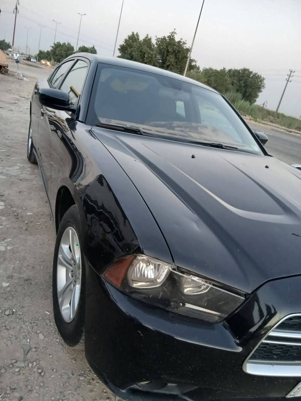السلام عليكم ورحمه جارجر موديل 11 رقم اربيل نكليزي بسمي السياره كفاله عامه بيه بس بارد بل جاملغ الامامي فقط والباقي مكفول مكاني واسط عزيزيه السعر 150 وبيه مجال ***********/***********
