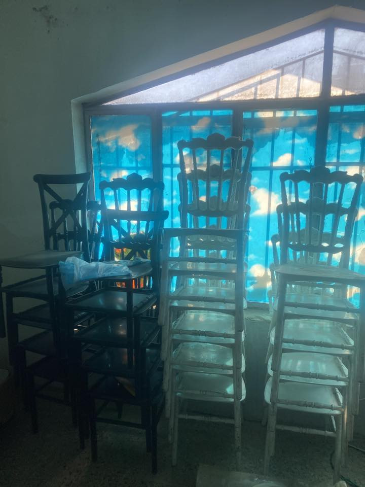 سلام عليكم غراض مال مطعم البيع كالمن وسعره ولستفسار واتساب وهاتف ***********٣
