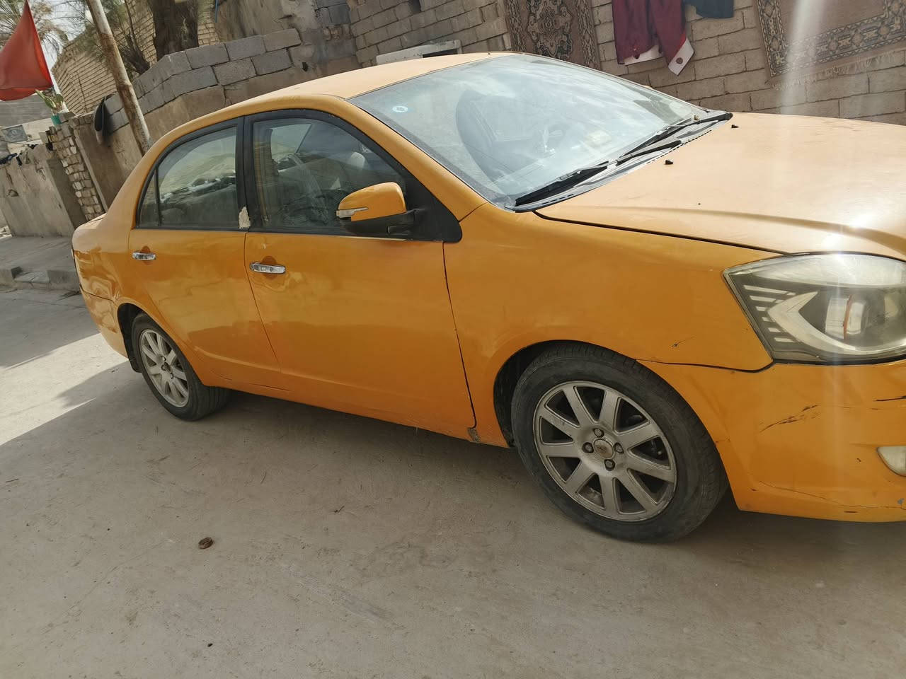 سلام عليكم جلي موبل  2012لبيع ساره عاطل كير فقط عنوان ناصريه الغراف اسعر 30وبها مجال التصال ***********
