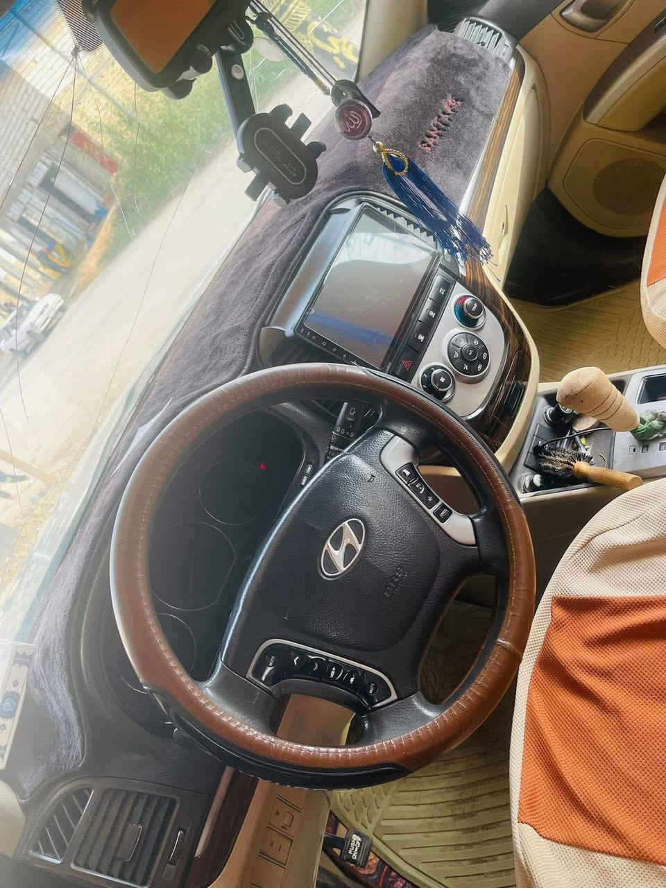 هونداي سنتافي خليجي2011

 رقم اربيل
مكفوله من ضربه وتبديل والصبغ
 مكفوله واحد ع واحد 
  7 راكب
  4 سلندر 2400
بصمه تشغيل 
بصمه ابواب وجنطه
مثبت سرعه
3 قطع تبريد 
شاشه كامره 
 مري  شفط
اشاير مري
تحكم ستيرن
 حساسات خلفي
تخم تاير
 5ويل كب 

مكان السيارة - الديوانية ناحية الصلاحية
رقم *********** واتساب
🛑 السعــر : خاص
