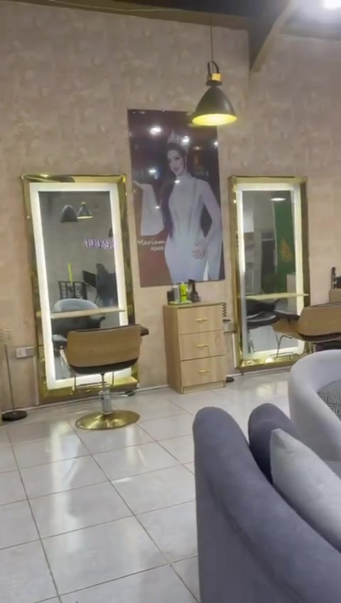 صالون نسائي للبيع في اربيل عنكاوا دوسايد 
للاستفسار الاتصال على الرقم ***********
