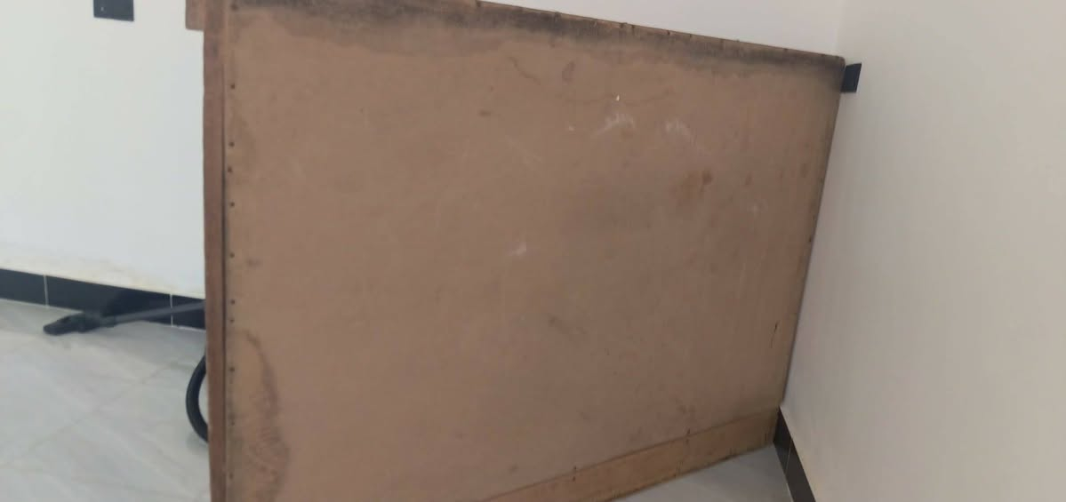 جرباية صومة نفرين خشب ثقيل السعر 50 المكان حي الداخلية مقابيل الانتصار
‏‪***********‬‏
