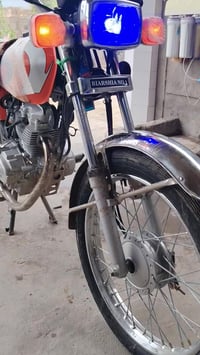 ، السلام عليكم دراجه ارشه موديل 26 ما مفتوحه اوراق سكنر السعر 700 وبيه...