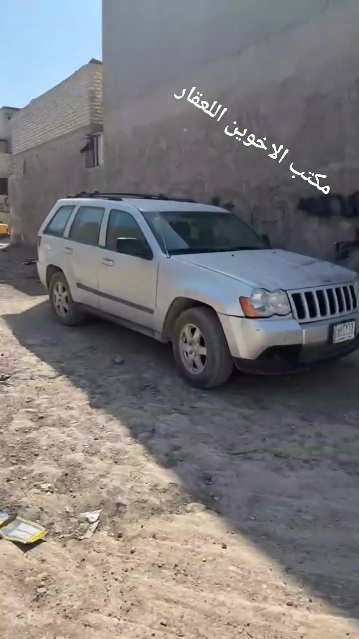 يعلن مكتب الاخوين اللعقار عن وجود قطع أرضي اللبيع الامساحه 100متر مربع 10x10 العنوان منطقة البلديات الضباط الاستفسار أكثر الاتصال على رقم الاهاتف واني خادم الكم هاذا رقمي*********** رقم الثاني ***********
