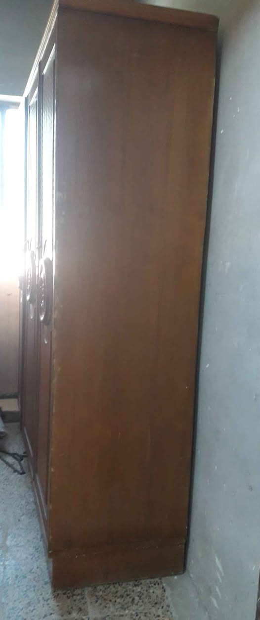 كنتور خشب صاج ثلاث أبواب للبيع بحالة ممتازة 
المكان بغداد البنوك بغداد, العراق


**إذا كنت صاحب هذا الإعلان وتريد حذفه لأي سبب، رجاءا أرسل رسالة إلى الدعم الفني**