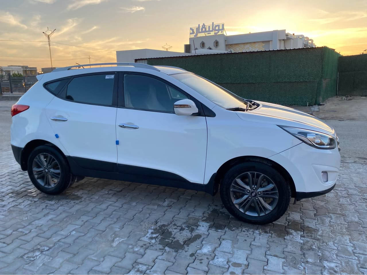 لببيع توسان 2016 خليجي 
سياره بيه فقط بارد اشبر بالباب وكارت فقط والباقي كفاله من كلشي فتح ضربه تبديل سياره جديده ماشيه 160 الف فقط
مكينه كير حداديه تبريد تخم تاير كله جديد رقم بغداد بسمنا مشروع وطني سياره موصفات ويل كب تبريد قطعتين لد امامي خلفي حساس شاشه كامره  سياره جاهزه من كلشي السعر 149 وبي مجال 
***********
مكان السياره السماوه السماوا, المثنى
