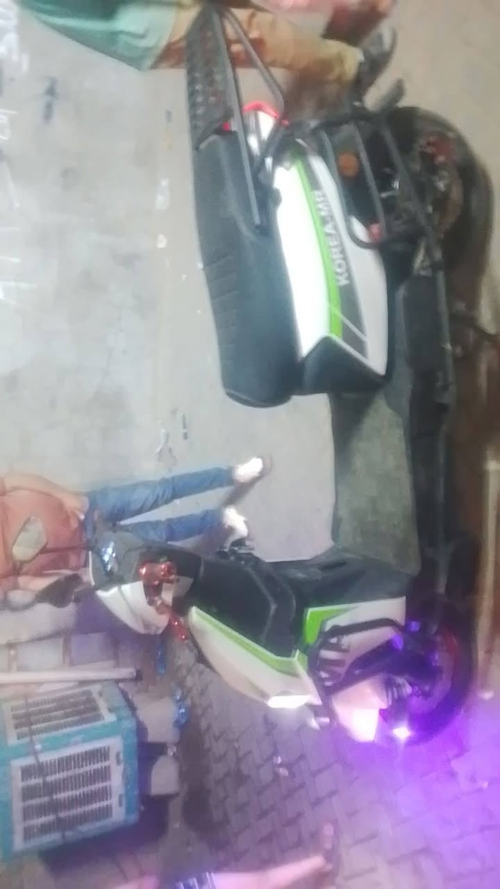 سلام عليكم دراجه شحن جديد صارله شهر من زليته من ربه  سعر 800مكاني مدينه صدر قطاع صفر


**إذا كنت صاحب هذا الإعلان وتريد حذفه لأي سبب، رجاءا أرسل رسالة إلى الدعم الفني**