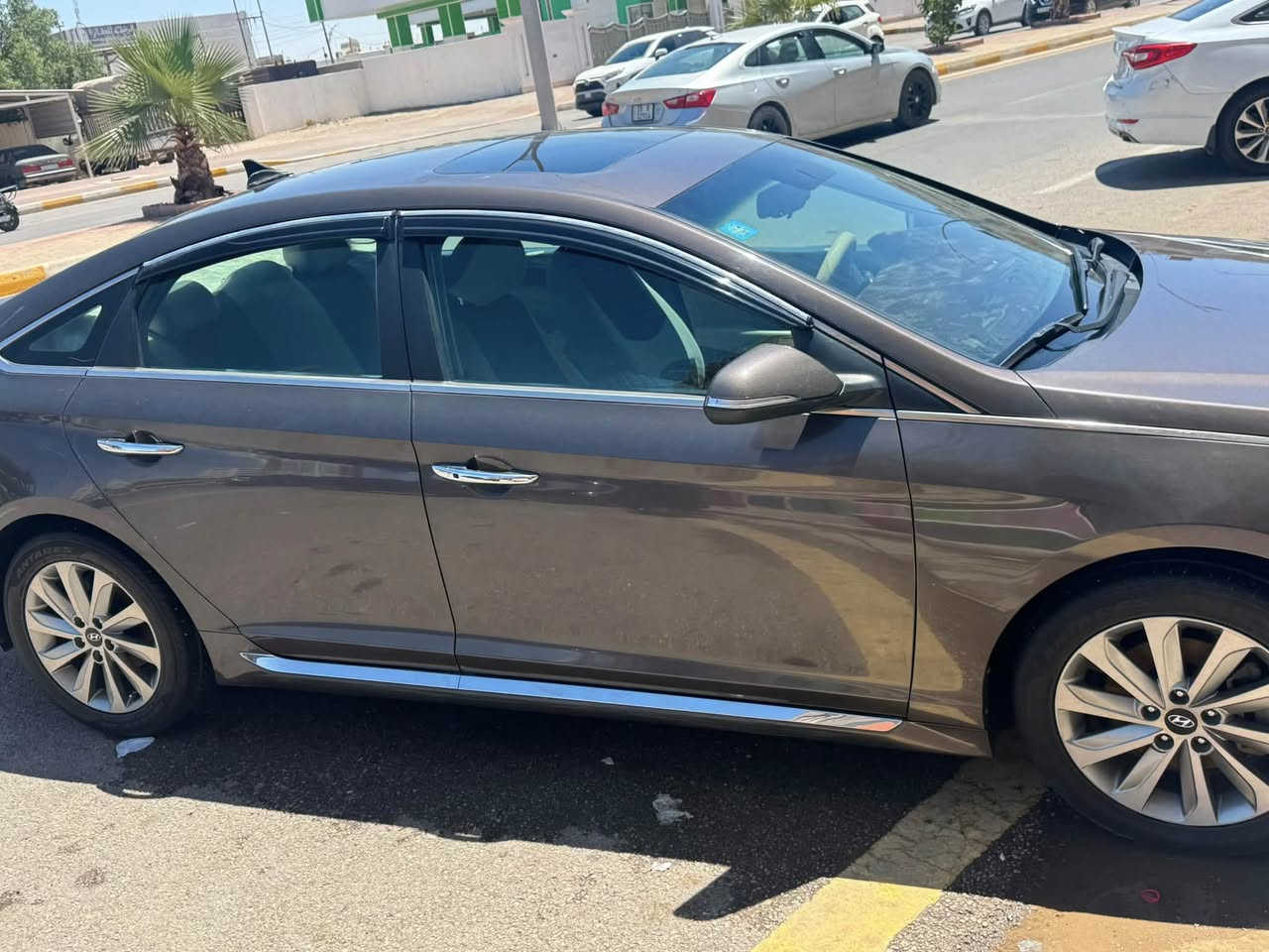 سوناتا 17 فول مواصفات وفتحة سقف وبصمة  سيارة من الاخير كفالة عامة من دعامية الى دعامية ماعدا رصعتين خفيفة. بالقمارة ما مبينه  والباقي كفالة وسونار موجود سعر 135 ورقة وبيها مجال بسيط 

0785503554


**إذا كنت صاحب هذا الإعلان وتريد حذفه لأي سبب، رجاءا أرسل رسالة إلى الدعم الفني**