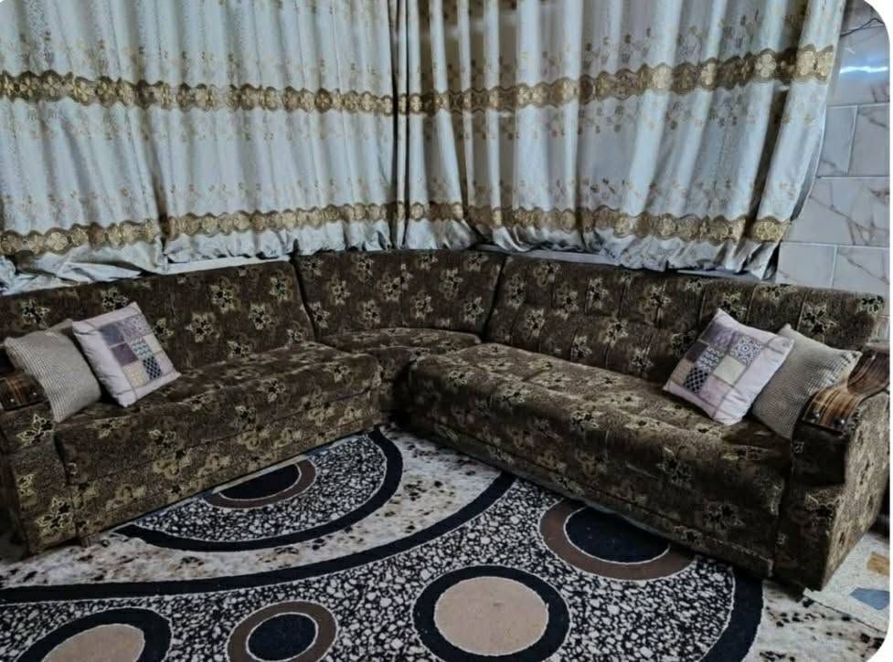 السلام عليكم
تخم نضيف سعره 450بي مجال  13متر الديوانيه بزهور @إشارة


**إذا كنت صاحب هذا الإعلان وتريد حذفه لأي سبب، رجاءا أرسل رسالة إلى الدعم الفني**