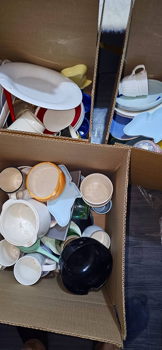 ✨ كارتونة جديدة بالكامل
✨ تحتوي على 30 قطعة متنوعة ومرتبة
✨ أغلبها ملونات وحلوة (الأبيض قليل جدًا)
💥 من تستلم الطلب، تفحصه كدام المندوب
✔️ عجبك؟ استلمه
❌ ما عجبك؟ رجعه بكل بساطة
🔥 ومتاكد راح يعجبك، لأن:
– أكو قطع كنت أبيعها 4000
– وهسه موجودة ويا الكارتون بسعر خيالي!
🎯 بضاعة نظيفة ومرتبة وتستاهل
سعر بالخاص


**إذا كنت صاحب هذا الإعلان وتريد حذفه لأي سبب، رجاءا أرسل رسالة إلى الدعم الفني**