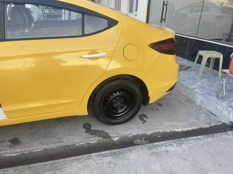 سلام عليكم النترا موديل 19 خليجي مكينه 2000 دوش كير اي تي بلاد لايتات ال دي سياره جاهزه تدفئه تبريد مصفره هيئه وغرامات بسمي كير محرك مكفول بيه بنيد مبدل وطخه بلجاملغ الخلفي صبغته وحده تبريد قطعتين مكانه سلمان باك المدا ئن (***********)بيع فقط(سعره 140 ) وبيه مجال
