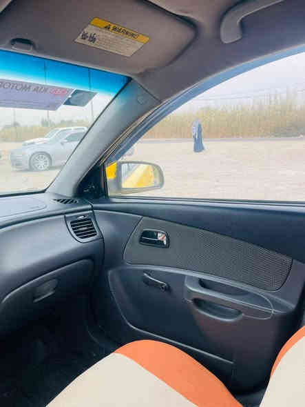 السلام عليكم كيه ريو ٢٠٠٩ امريكي بيهه جاملغ الايمن اربع أصابع فقط ماعابرسياره جاهزه من كلشي محرك ١٦٠٠ رقم نجف مداور ثاني يوم مكلف بلنشر هذا رقم راعيهه ***********
