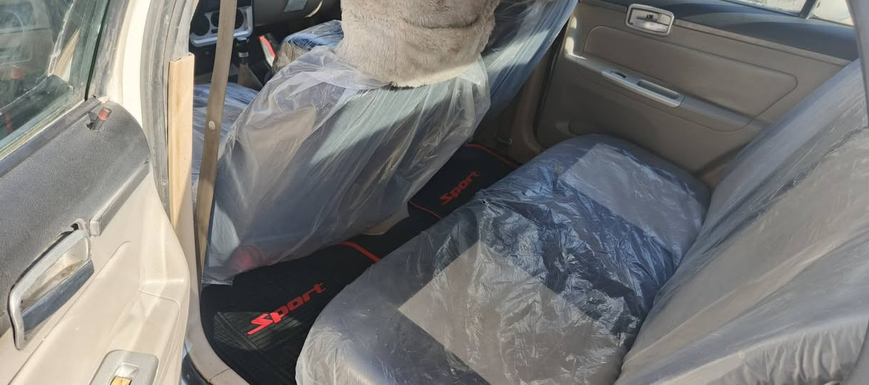 السلام عليكم للبيع سي كي رقم كربلاء مشروع وطني الشرعي بل موصل وعندي وكاله عامه باركود بااسمي كاربون بانزين بيها محرك كير باتري تايرات طخم ويل كب جدد صبغ عام جديد بيها طخه جاملغ الخلفي السعر 37 وبيها مجال للطيبين العنوان موصل حي عدن تعال وتدلل للااستفسار ***********
