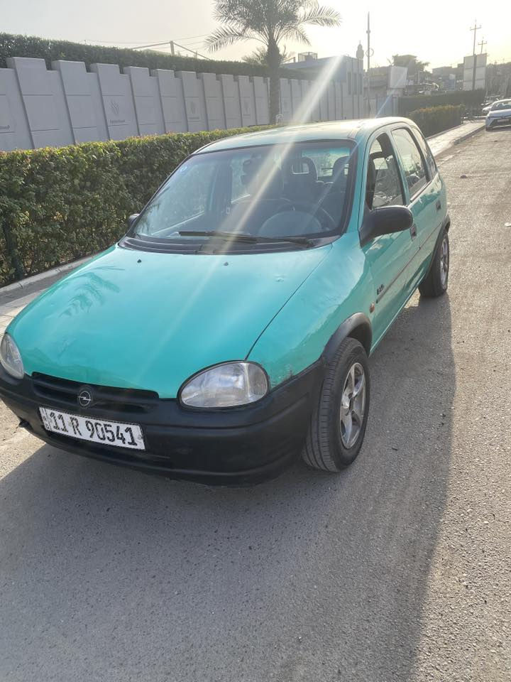 اوبل فيتا ١٩٩٥
هزة جديدة بأسمي سنوية لحد 2030
اوتماتيك 
محرك ١٤٠٠ مسكر 
تخم تايرات جديد 
السيارة بلادية بدون صبغ بس الصدنوك مصبوغ 
محرك و كير قبل ٢٠ يوم شادهة 
السيارة كاملة يرادلهة بس دبلات خلفية شوية تعبانة 
مكاني السيدية 
للاستفسار *********** 
السعر ٢٨ و بيهة مجال
