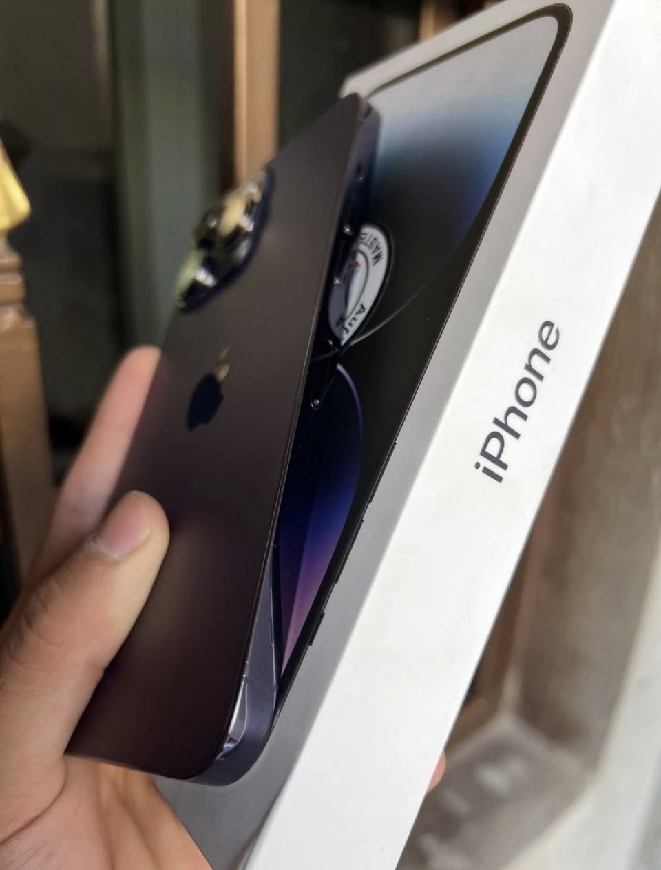 ايفون 14 برو ماكس ذاكره 256 بطاريه 87 جهاز نضافه عاليه نموذج m الجهاز مكفول من كلشي فقط مبدل شاشه اصليه وكاله مكاني بغداد السعر 675 الف 
‭0774 352 4973
