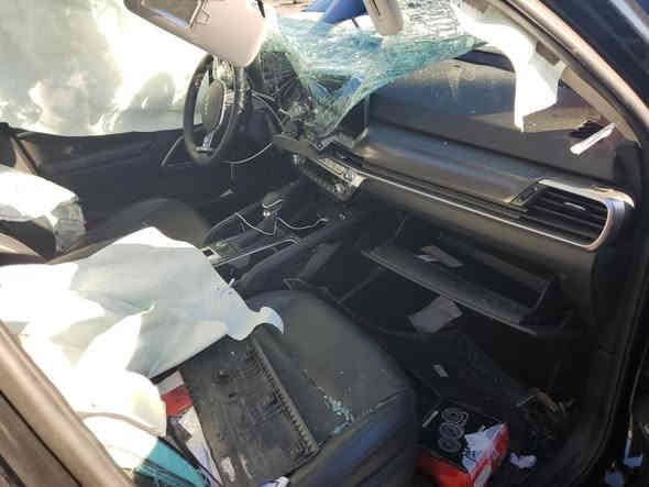 جماعه كتاب شهداء ارخص كيا تلورايد 25 بل عراق بعد شهر تصل الشراي ينطي عربون ب شركه شركة البرهان العالمية / Al-Burhan Global Co. السعر 125 ورقه بدبي  بدون دواخل تترقم شمال  الشراي الاتصال ***********
