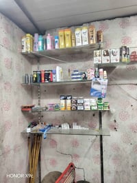 أسواق للبيع تردون بس غراض تردون كوتره اليريد شي منه يتصل علرقم 0775764...