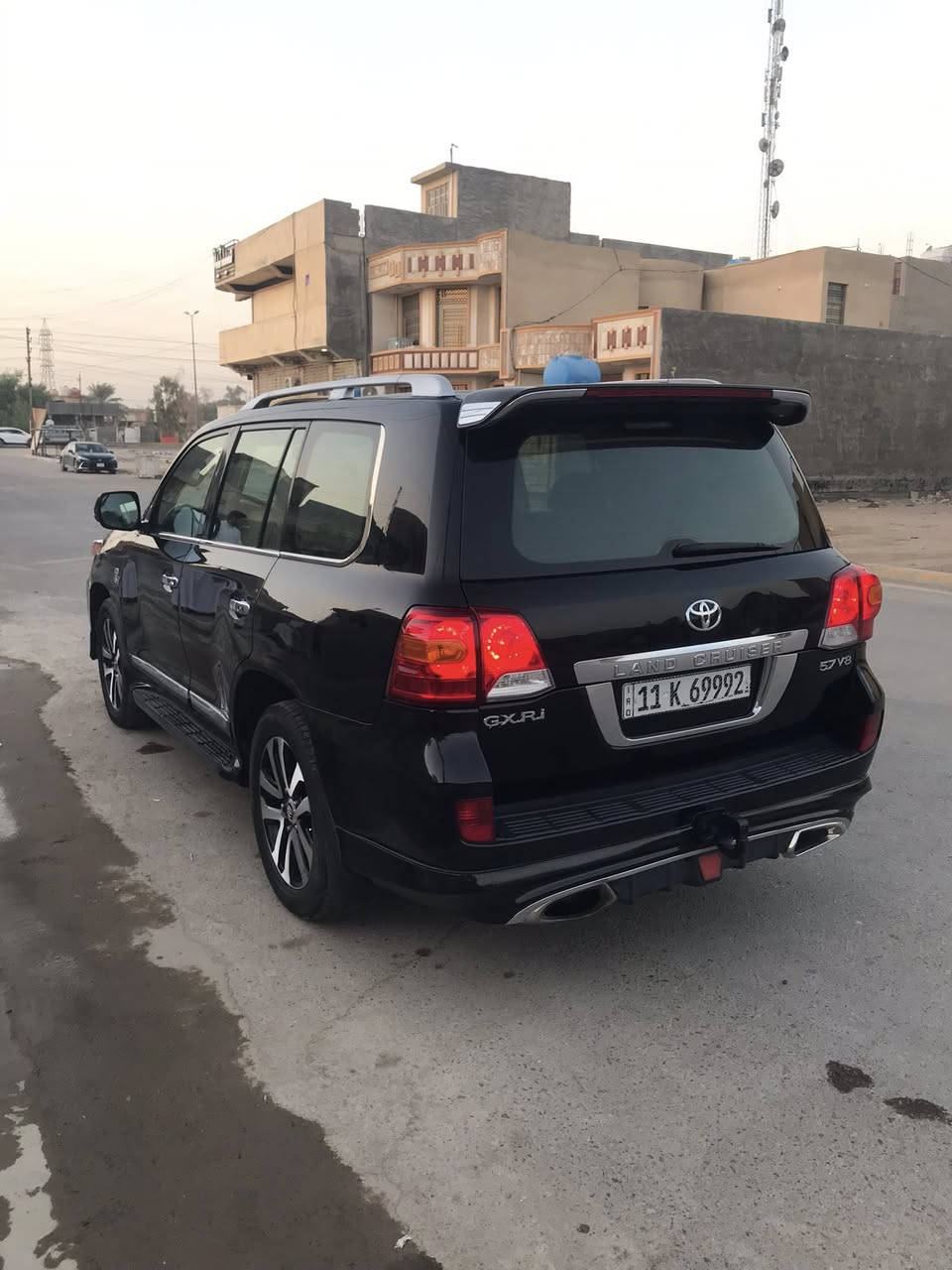 السلام عليكم للبيع لاندكروز 2009 VXR مواصفات لكزز 8سلندر رقم بغداد سونار بل منشور مكاني بغداد ***********
