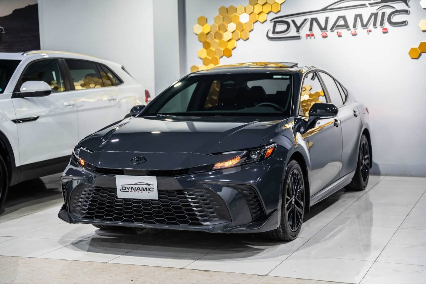 2025 TOYOTA CAMRY, SE PLUS سلايت

موديل: 2025
‎عدد الأميال : 1,025ميل
وارد : امريكي
الون :  سمنتي
الون داخل ؛ رساصي
‏‎سلندر :  4 سلندر
‎مواصفات/  SE PLUS
صبغ : ٣ قطعة خدوش جهة نفر
‎ارباك :  فقط تكمة  
سيارة رقم موقط دخول جديد
مكان اربيل قريب شارع شورش معرض داييناميك موتورز 
من 10 صباح الي 10 ليل مفتوع
من المعلومات سعر  الرجاء التصل علي وتس اب
                                                                                 ***********

** *** *** *** *** *** *** ***

2025 TOYOTA CAMRY, SE PLUS سلايت

موديل : 2025
‎ماوەی ڕۆیشتن : 1,025ميل
هاوردةي : امريكي
‏‎پستۆن : 4 سلندر
رةنگ: جيمنتو
رةنگي ناوي : رساسي
‎موسفات/ SE PLUS
بوياغ: 3پارجة ليخشان لاي سكن 
ارباك :  نةنها شان
ژمارة كاتي
ناونيشان هةولير نزيك جادةي شورش پيشنگاي دايناميك موتورز لة 10 بةياني تا 10 شةو كراوةية..

‎بو زانياري زياتر و سعر  پةيوةندي بكةن بة وتس اب

***********

============ أربيل, العراق
